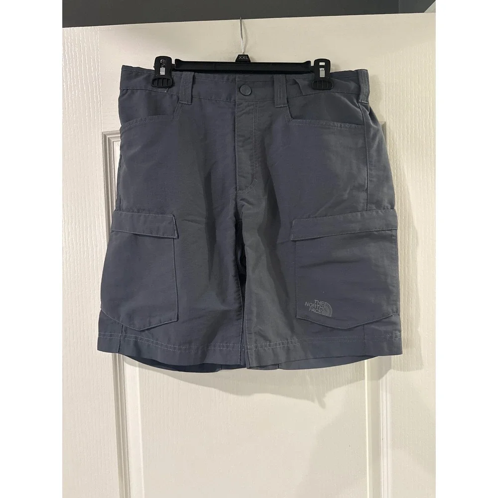 The North Face Mens Gray Nylon Cargo Hiking Shorts NF0A2RGB Size 32 Regular